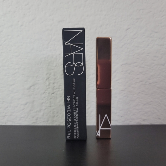 NARS Afterglow Sensual Lipstick in Wild Ride - Picture 2 of 3